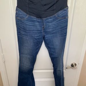 Target maternity jeans size 14